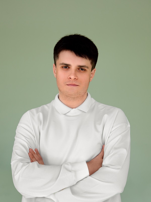 Новожилов Максим Дадашевич.